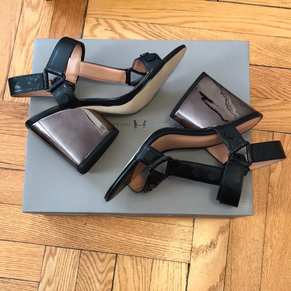 Halston Heritage MICA Sandals 7M